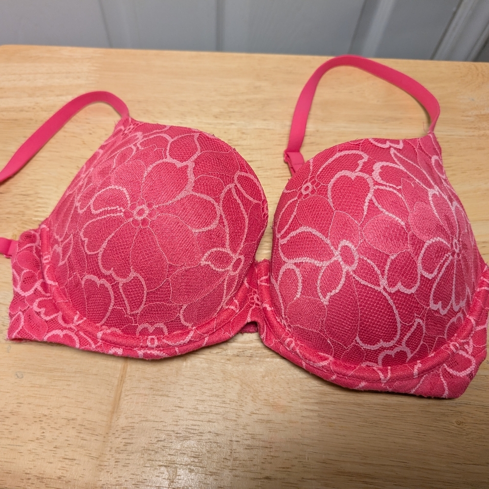 No Boundaries Padded Underwire Bra Women’s 38DD Pink Lace